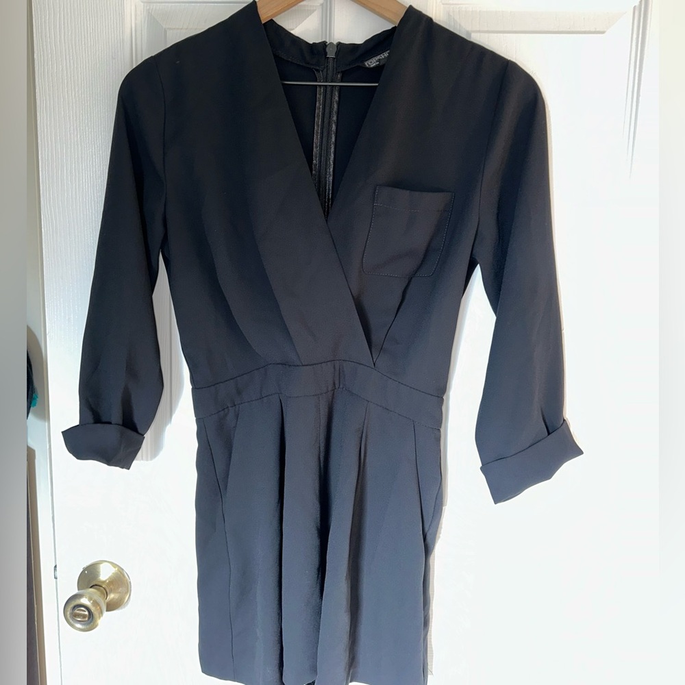Topshop Black V neck plunge romper size 2